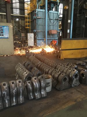 Crusher a colpo di acciaio ad alto manganese personalizzato Crusher a testa di martello per il riciclo