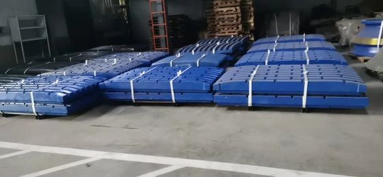 Terrex Crusher di mascella parti di usura Placca mascella di acciaio ad alto manganese per prestazioni superiori