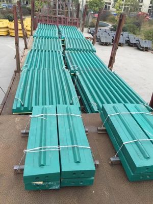 Crasatore a impatto di acciaio ad alto manganese parti di usura Blow Bar OEM per la macchina di estrazione della pietra