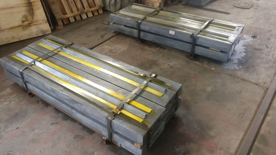 Crassoio ad impatto di acciaio ad alto manganese parti di usura martello per resistenza all'usura