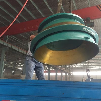 Parti di ricambio per coperture di coperture di acciaio ad alto manganese Mn18Cr2 per frantumiere HP300 HP400 HP500