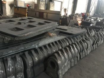 Testa di martello in acciaio ad alto manganese per la frantumazione di pietre Parti di usura delle frantumazioni ad impatto