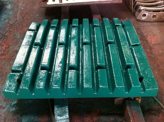 Piastra di mascella OEM per la trituratrice di mascella di pietra CJ412 Accettabile secondo lo standard EN124