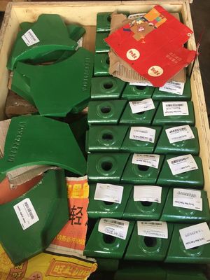 B7150 VSI pezzi di ricambio di frantumazione piastra di usura cavità per l'estrazione del minerale 10 KG