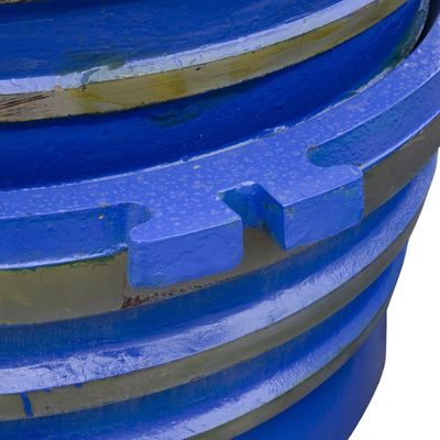GP500 GP500S Macchine per la frantumazione di miniere parti di usura Mantello concavo per la macchina di estrazione del minerale