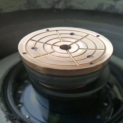 Tipo di lavorazione Fusione copper socket liner per trituratore di pietra HP400 nelle attrezzature minerarie