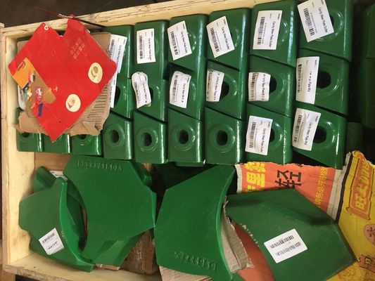 Piastra di usura a cavità ad alta produttività per pezzi di ricambio e pezzi di usura della trituratrice B7150SE VSI