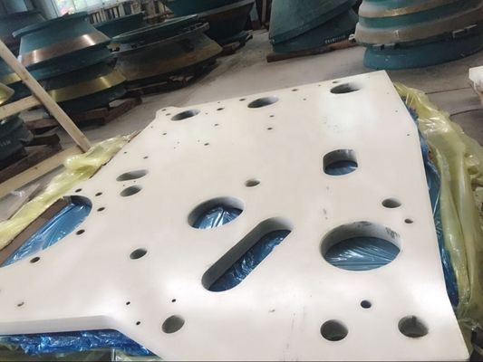 Piastra laterale del trituratore C125 OEM Parti di ricambio del trituratore della mascella
