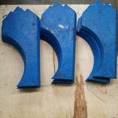 Fabbricazione della forgia Tipo VSI Picciatore d'impatto Parti di usura Superiore e inferiore Piastra di usura CV129