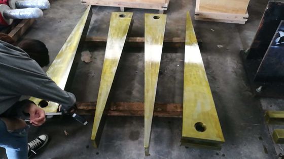 599 KG Peso di Forgiazione di Quaglia Breaker Wedge per C140 45 OEM Chinese Quaglia Crusher Accessori