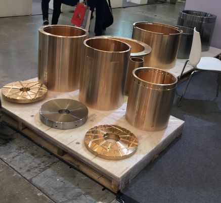 Parti di ricambio di trituratrice GP300 Casco eccentrico in acciaio in lega di bronzo per attrezzature di cava