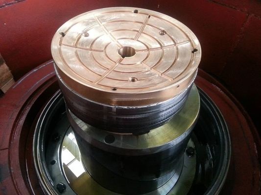Liner di presa di fusione in ottone di dimensioni standard per la trituratrice a cono HP400 nell'industria mineraria