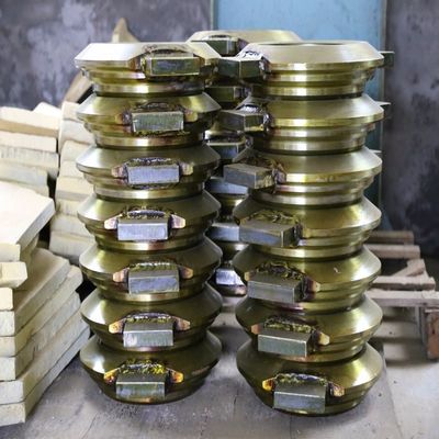 Fabbricazione di pezzi di ricambio per la frantumazione di pietre coniche