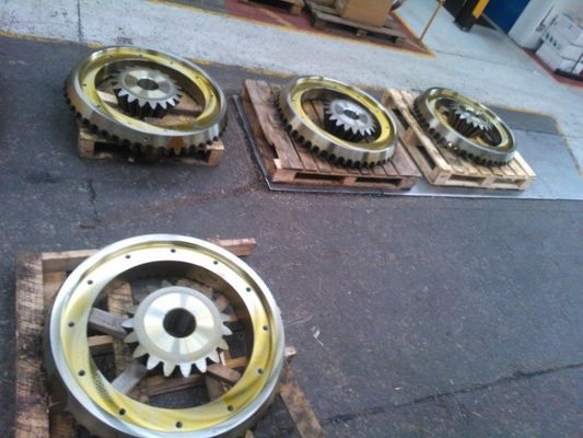 Parti di accessori per la frantumazione di minerali